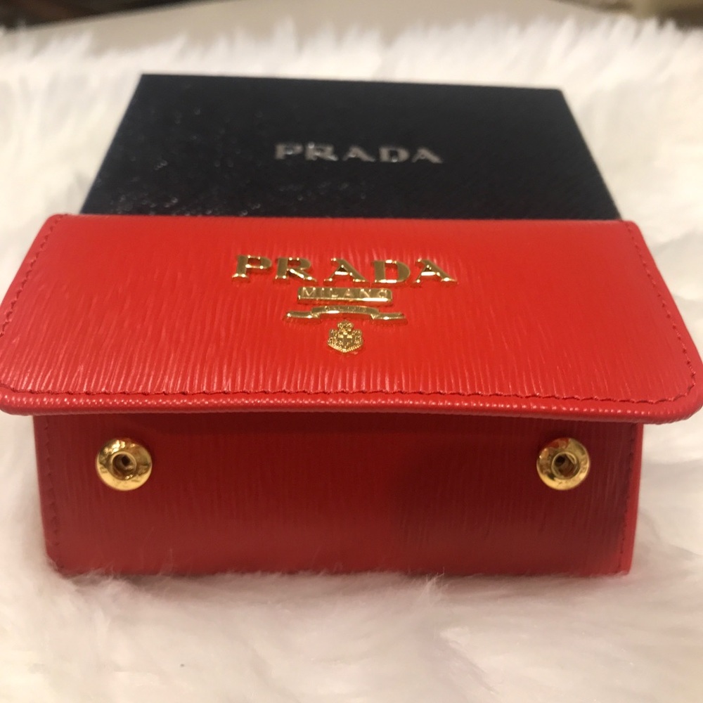 Brand new PRADA Key Holder with 6 rings